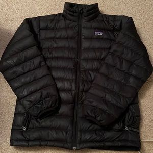 Boys Patagonia down sweater jacket size  large black